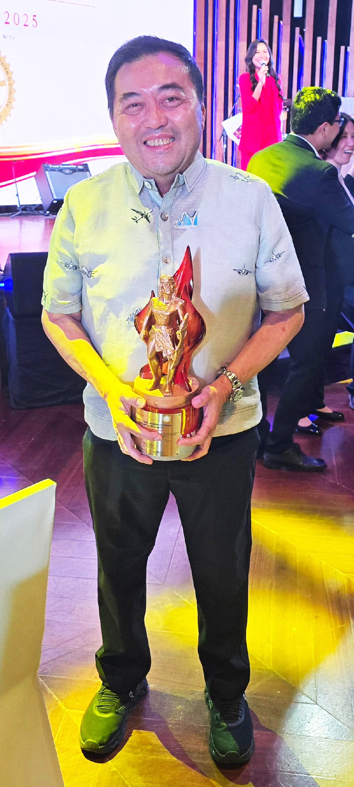 Julius Neri, general manager of Mactan 
Cebu International Airport Authority.