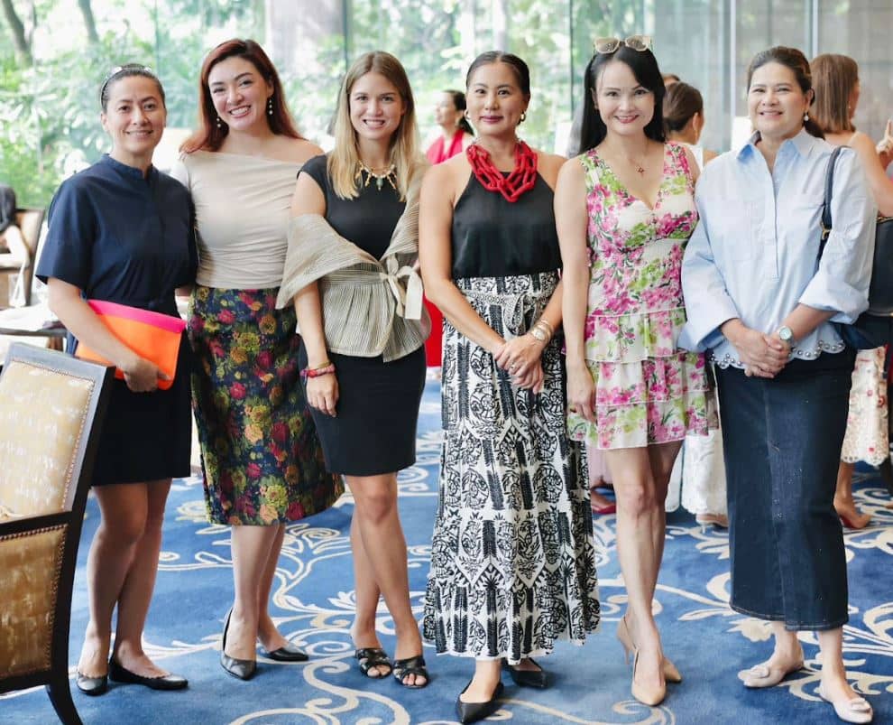 Mel Asuncion, Kali Huff, Natalia Pena, Penny Katigbak, Karen Boccone and  Maru de Ocampo.
