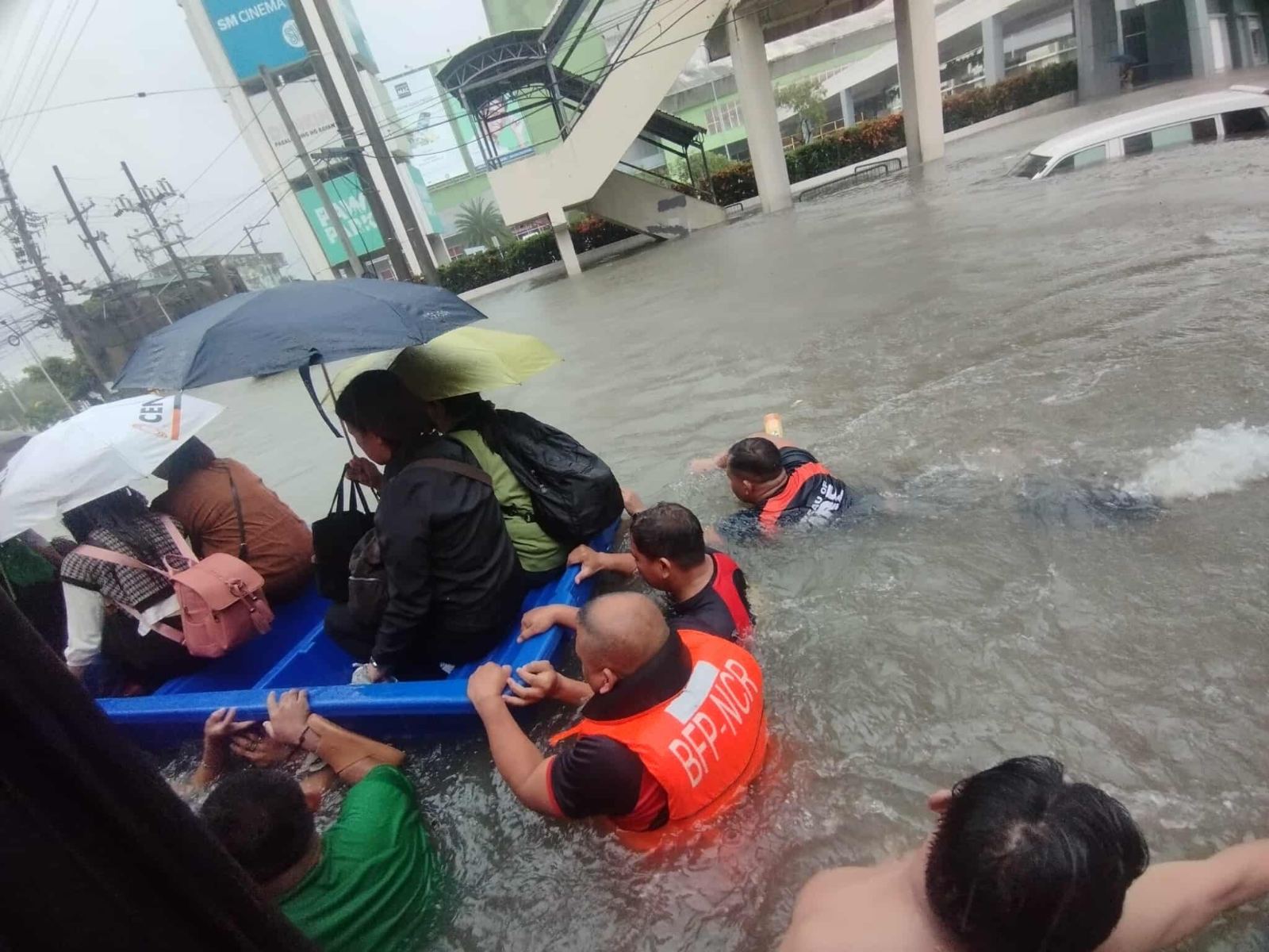 Habagat evacuates 1K Parañaque residents