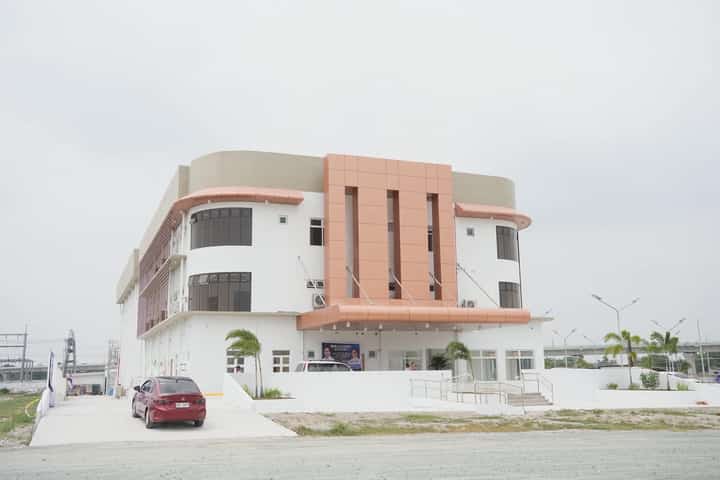 Clark Hospital opening to generate jobs