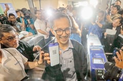 MRT-3 goes cashless fares
