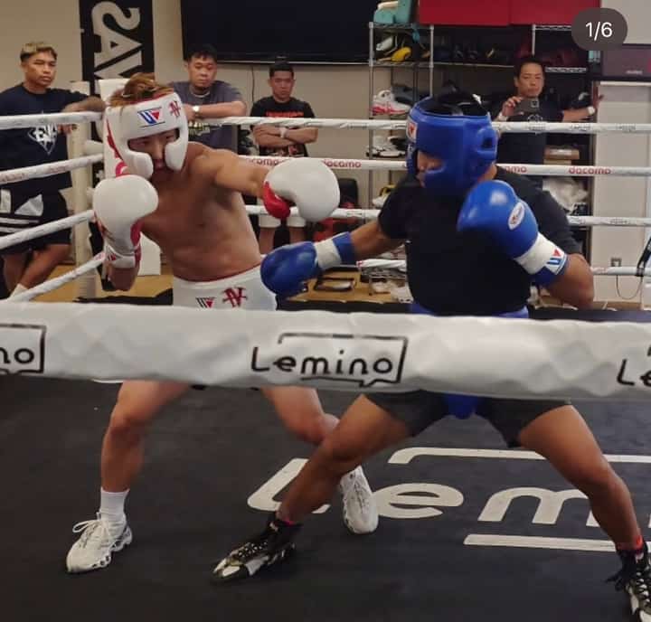 MARLON Tapales (right) trades power shots with undisputed world champion Naoya ‘Monster’ Inoue in their intense sparring session in Tokyo.