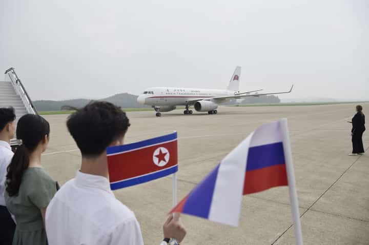 Russia starts direct flights to North Korea