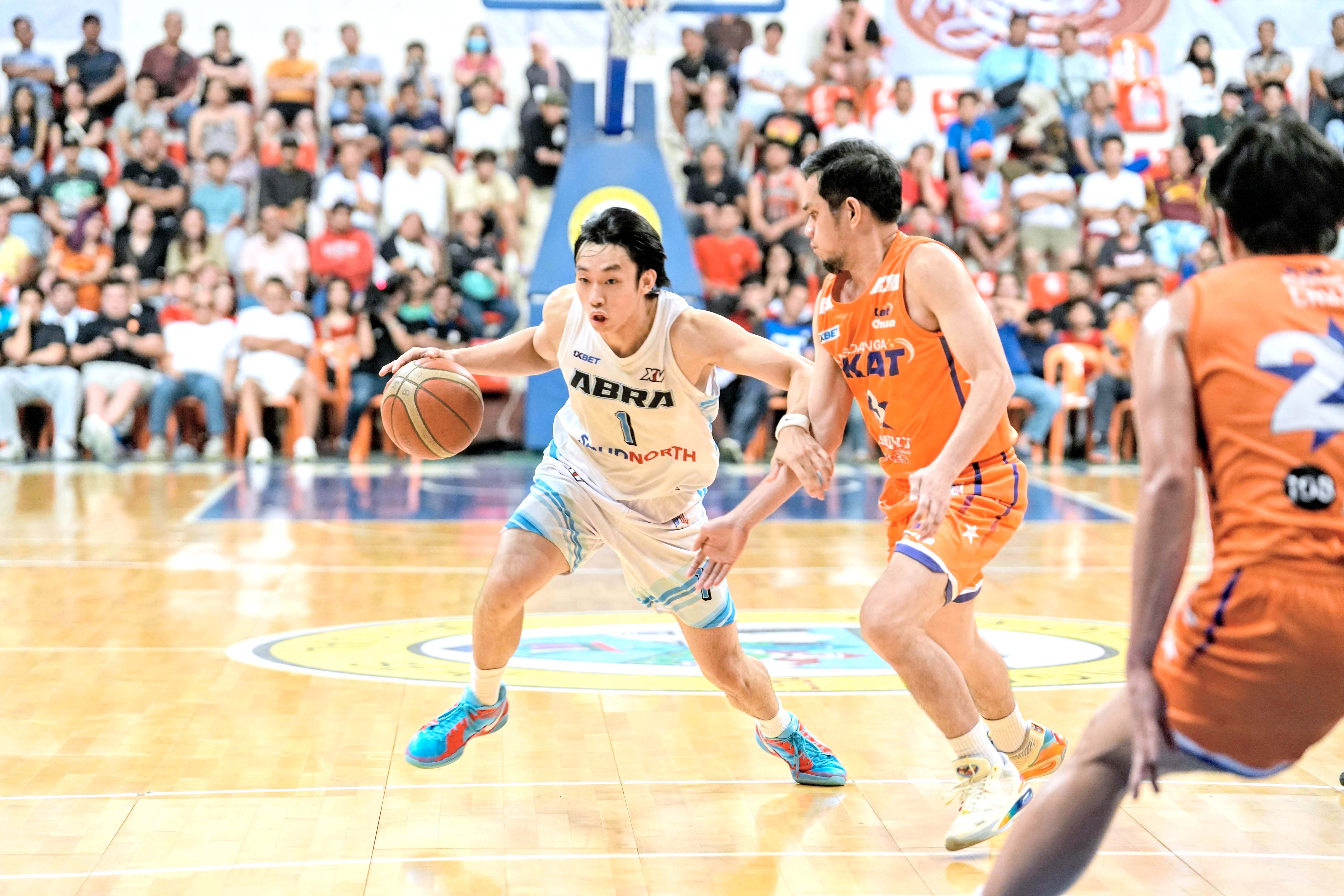 Abra, San Juan rip foes, share top spot
