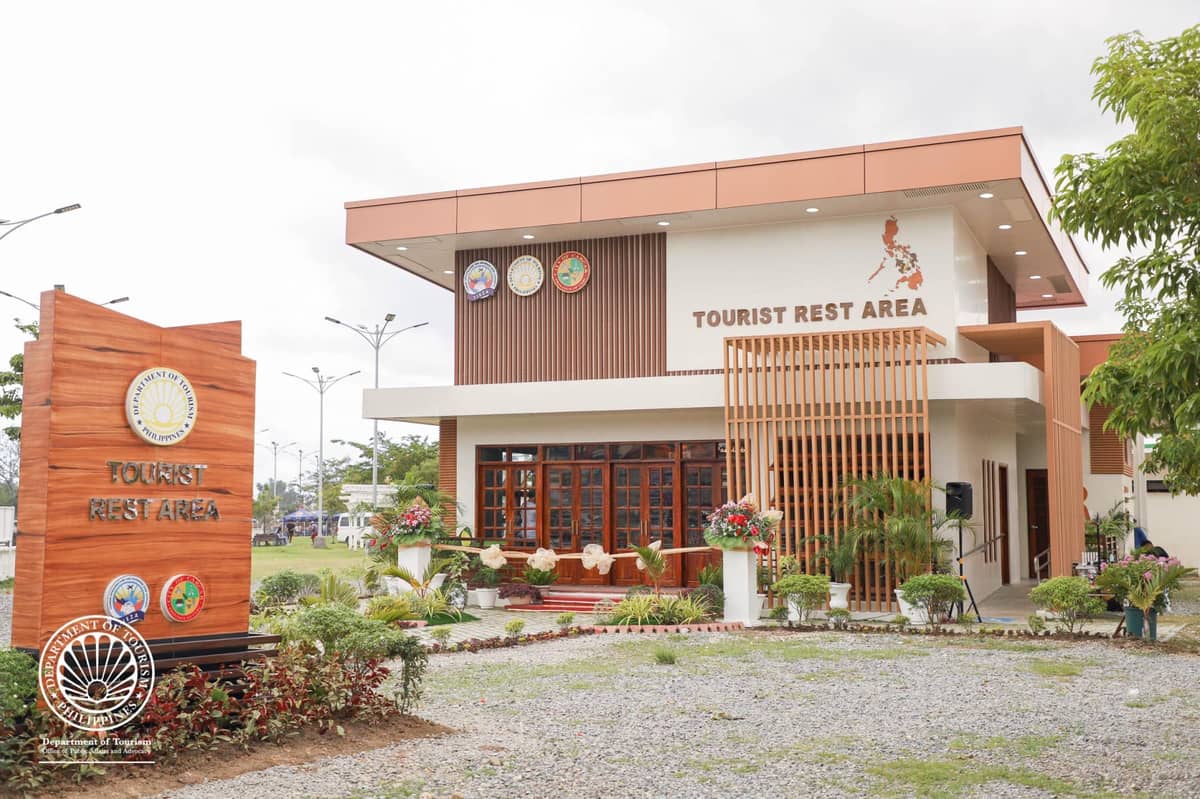 The Tourist Rest Area (TRA) in the City of Carcar in Cebu is the third tourist facility to open in the country among the initial 10 TRA projects of the Department of Tourism. It is strategically located along the national highway near the Carcar City Hall.
