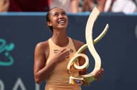 LEYLAH Fernandez celebrates after beating Anna Kalinskaya to rule the women’s singles event of the DC Open in Washington on Sunday.
