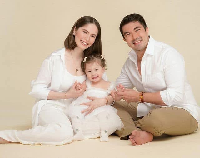 Manzano says ‘everything slowed down’ holding Baby Rosie for first time