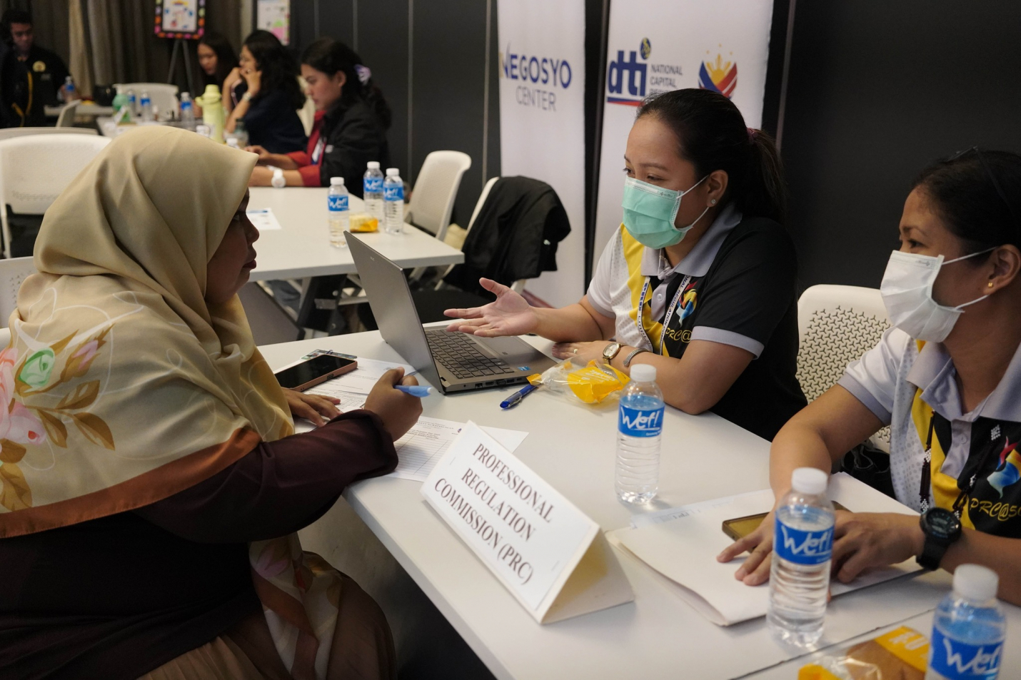 ON the 2nd day of the weeklong observance of the National Refugee Day 2025, the Department of Justice (DOJ), through the Refugees and Stateless Persons Protection Unit (RSPPU), hosted the Inaugural One-Stop-Shop (OSS) of Government Services and Refugees’ Food Bazaar on 17 June 2025 at the DOJ Justice Hall.