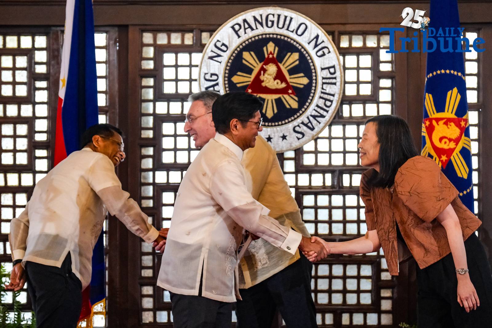 President Ferdinand R. Marcos Jr. leads the launch and ceremonial turnover of the World Bank Group Philippines Country Partnership Framework (CPF) for Fiscal Years 2026–2031 at Kalayaan Hall, Malacañan Palace on July 29, 2025. The CPF outlines the World Bank’s strategic support for the Philippines in key areas such as health, education, job creation, digitization, and climate resilience. It aligns with national priorities and supports eight of 15 key outcome areas aimed at improving the quality of life for Filipinos and tackling global challenges.