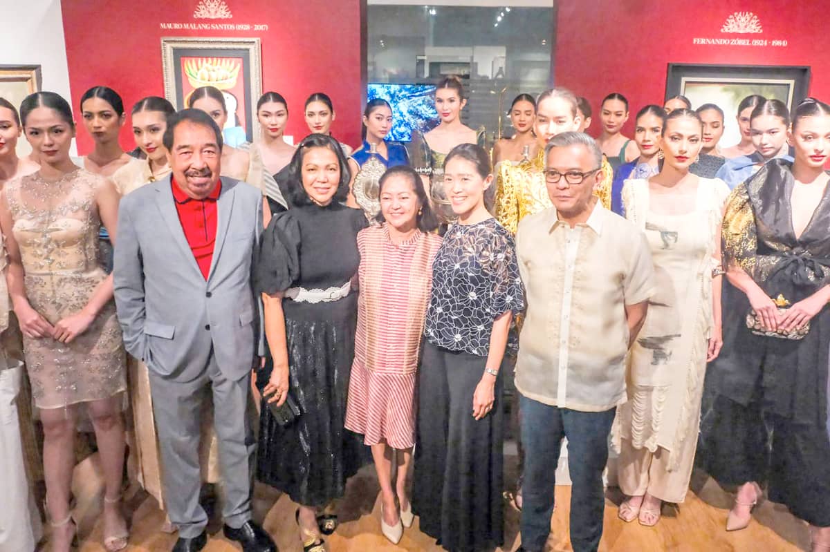 More than news While deadlines and courtrooms mark the terrain, TRIBUNE also ventured into the world of fine art, launching a hit show at Salcedo Auctions.