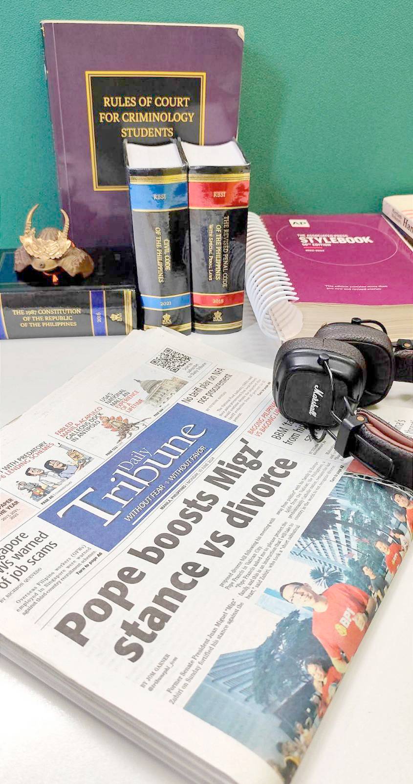 The editor’s arsenal Beyond the AP Stylebook and dictionaries lie tomes of law—the Rules of Court, the Revised Penal Code, the Civil Code, and the Constitution. The pen here is sharp, and deeply informed.