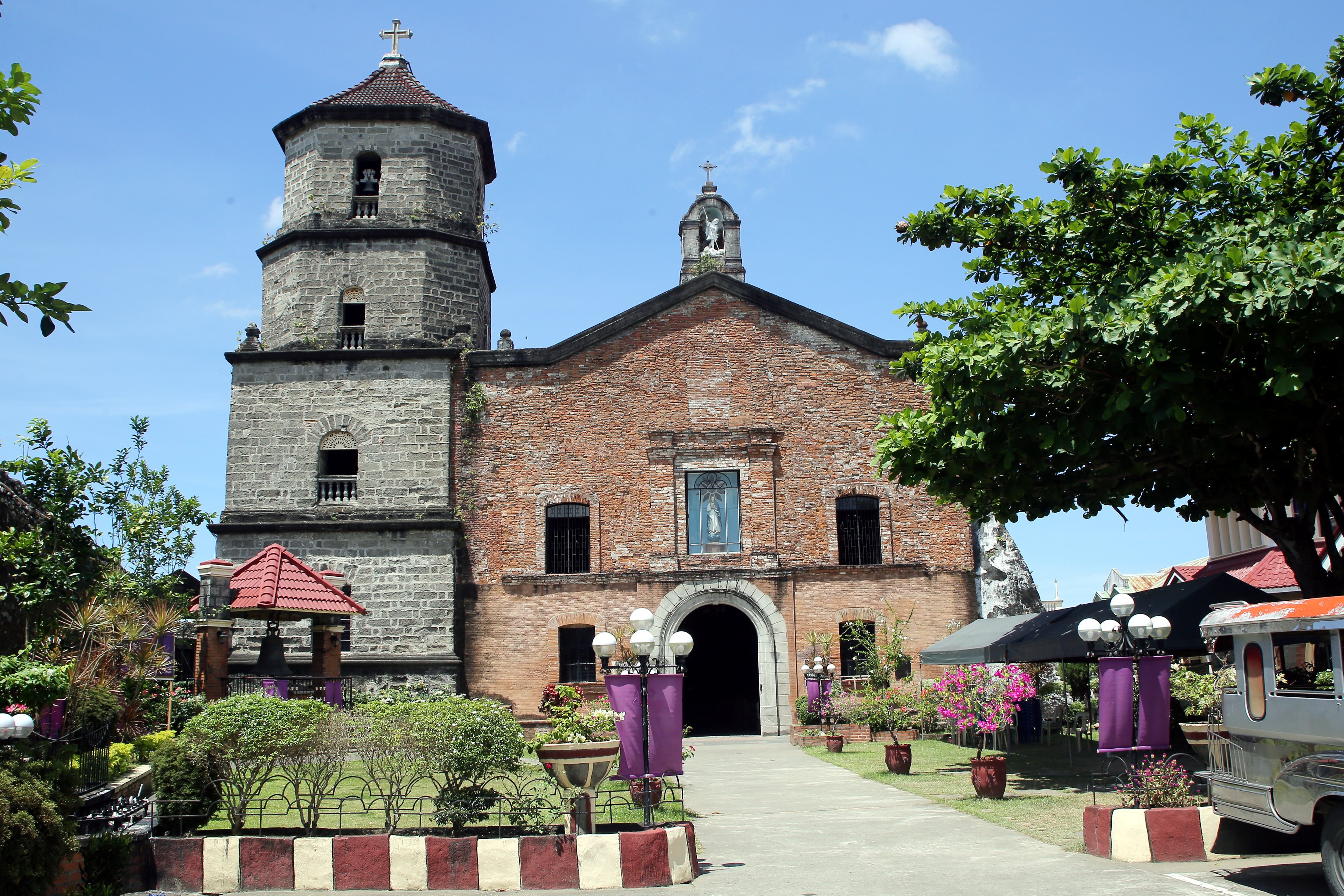 Donation box sa Boac Cathedral ninakaw