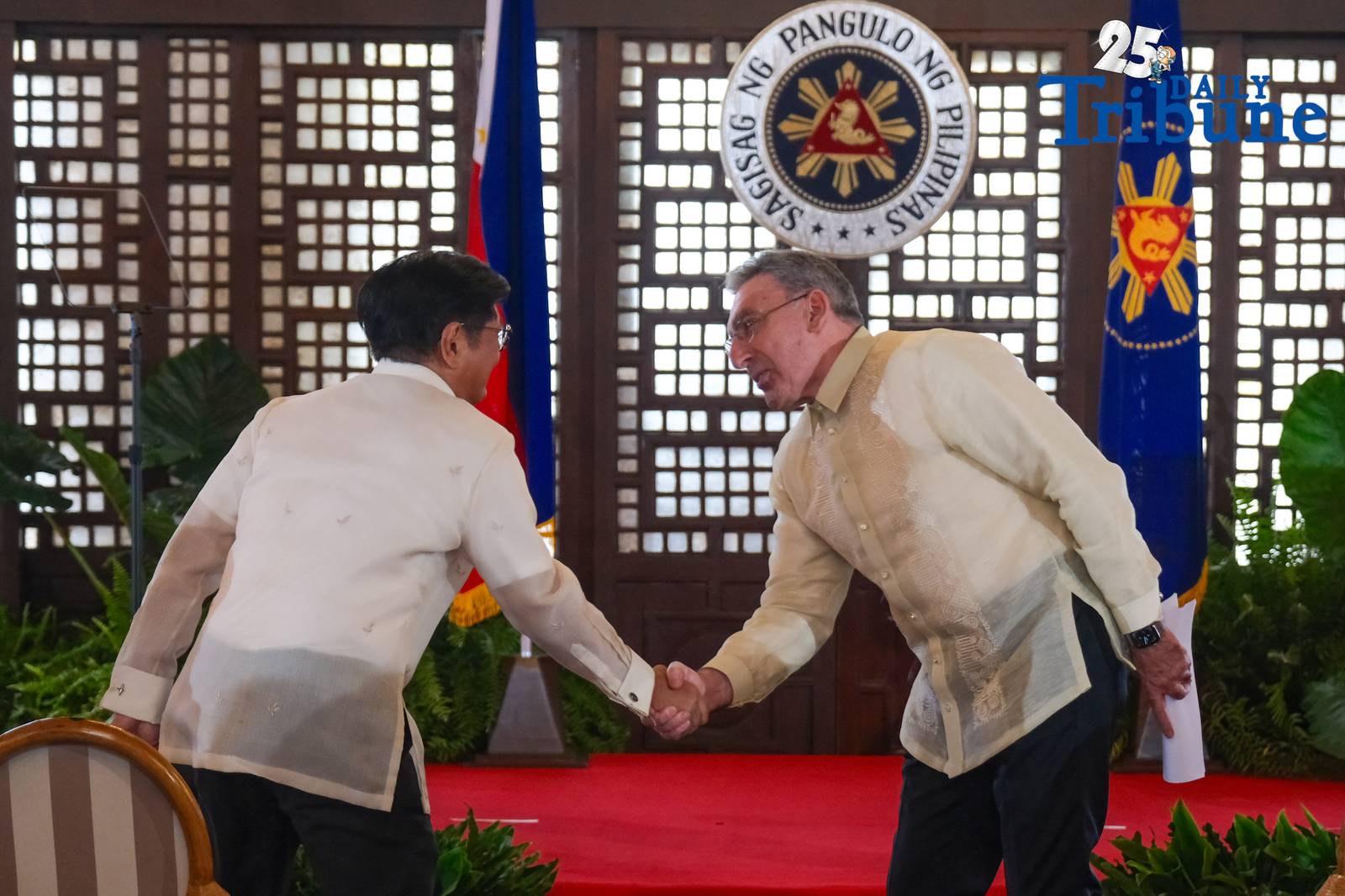 President Ferdinand R. Marcos Jr. leads the launch and ceremonial turnover of the World Bank Group Philippines Country Partnership Framework (CPF) for Fiscal Years 2026–2031 at Kalayaan Hall, Malacañan Palace on July 29, 2025. The CPF outlines the World Bank’s strategic support for the Philippines in key areas such as health, education, job creation, digitization, and climate resilience. It aligns with national priorities and supports eight of 15 key outcome areas aimed at improving the quality of life for Filipinos and tackling global challenges.