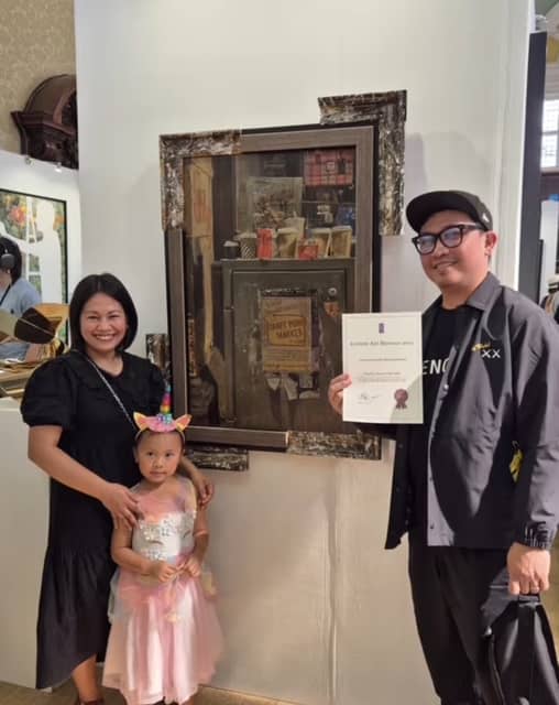 WITH his artwork, ‘Tins and Cups,’ oil on canvas, 61x91.5 cm.