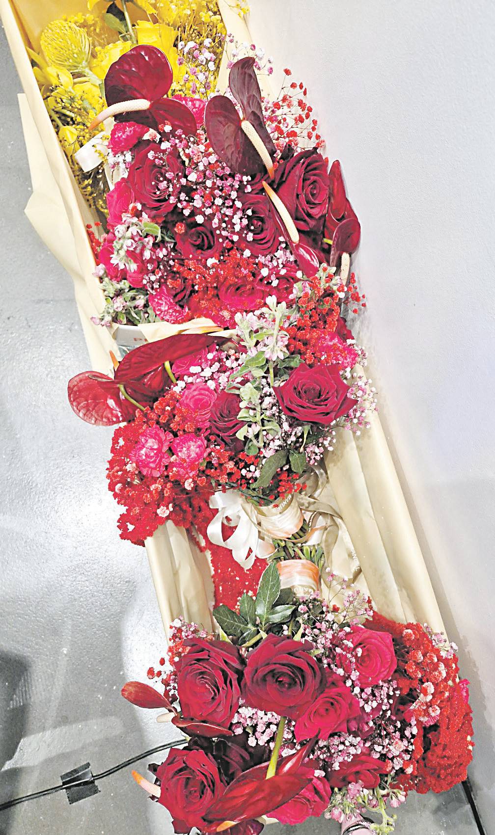 TEDDY Manuel’s floral arrangements honored the creative minds behind the event with elegance and color.
