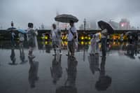 Shanghai evacuates 283,000 people as typhoon nears