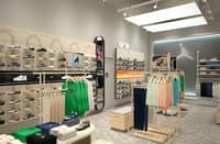 A view of the interior of the ABC-Mart Grand Stage, where leading shoe brands are available.