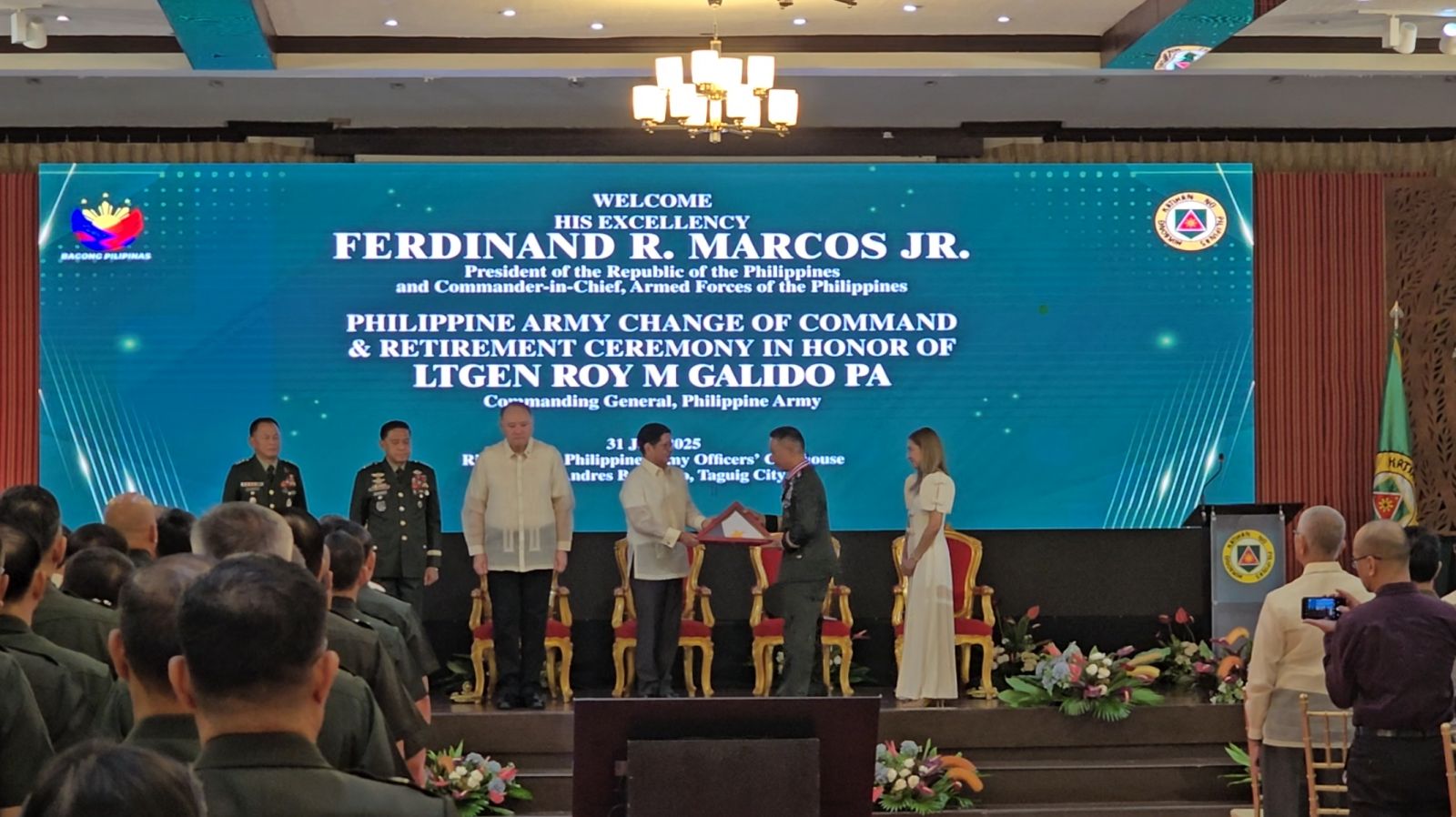 Army welcomes new chief Nafarrete, honors outgoing Galido