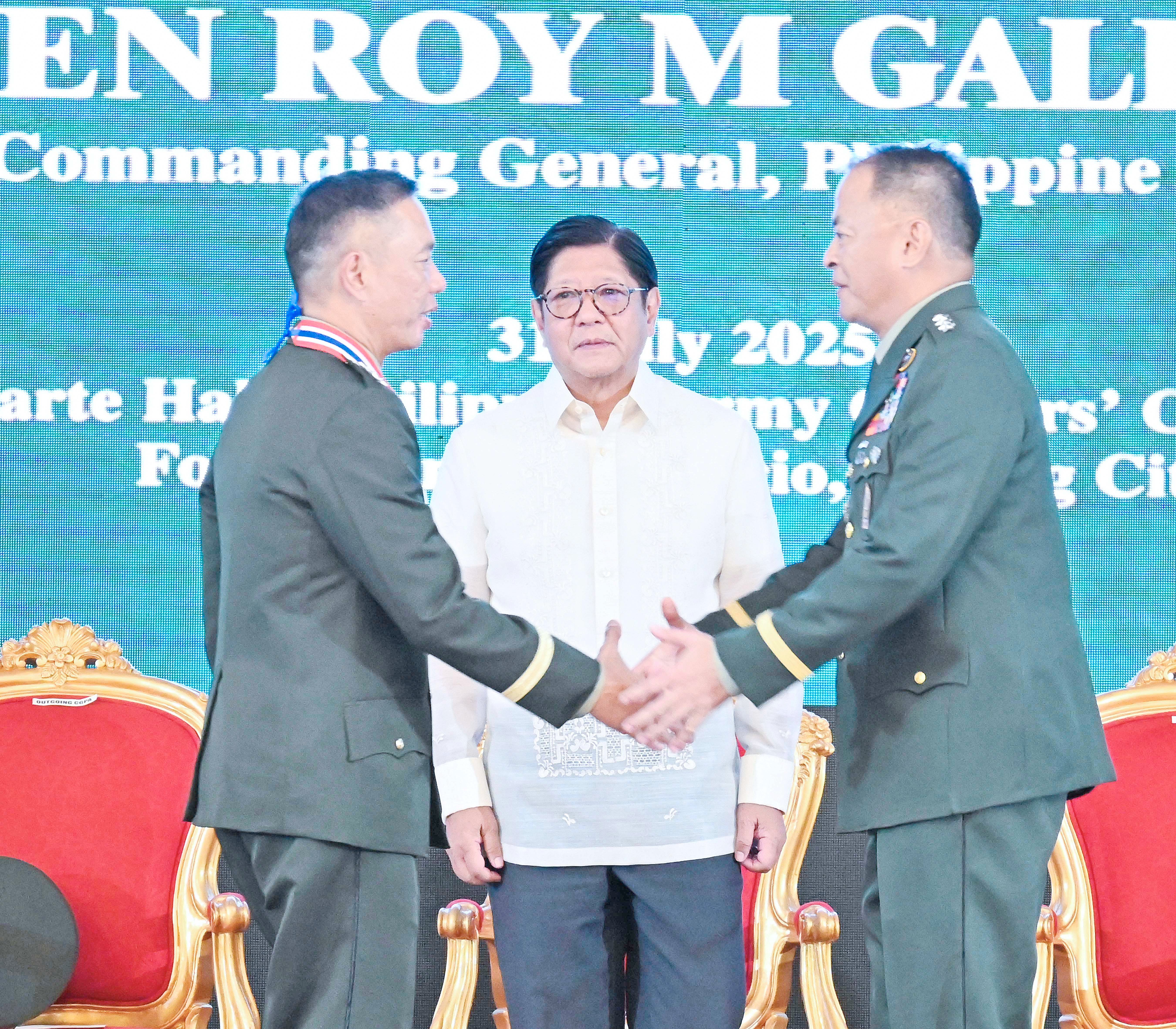 Army welcomes new chief
