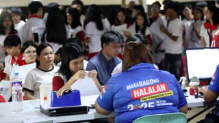 (August 01 2025) San Juan City Science High school students queuing to register for the Barangay, Sangguniang Kabataan Elections (BSKE) during the first day of resumption of the Commission on Elections (Comelec) voter's registration at the Pinaglabanan Elementary School in San Juan City on Friday August 1 2025. The Comelec resumes voter's registration starting August 1 to 10 and sets up satellite registration sites at various cities to encourage residents to actively participate in the coming BSKE. Photo/Analy Labor