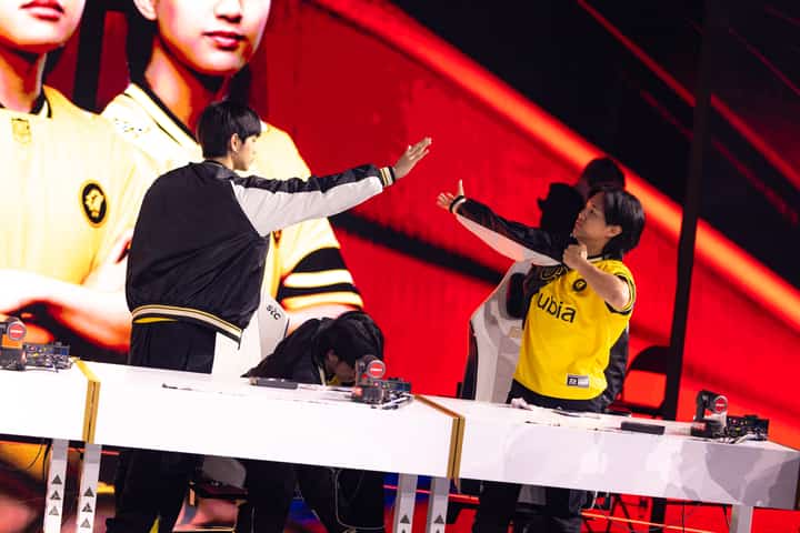 Kelra powers ONIC PH past Team Spirit to semis