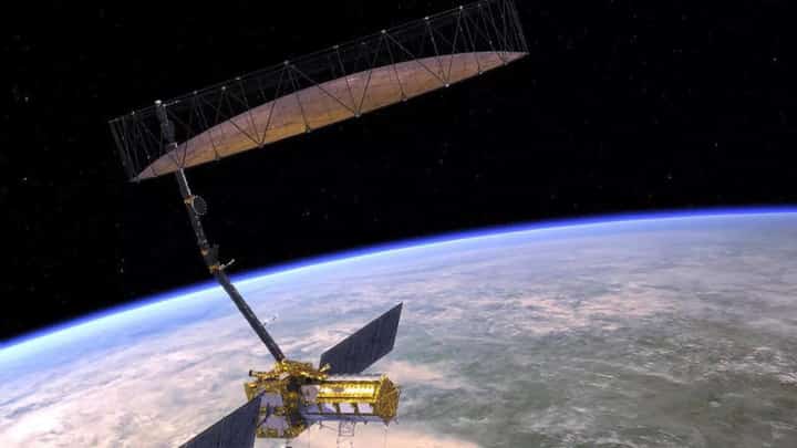 U.S., India launch powerful Earth-monitoring satellite