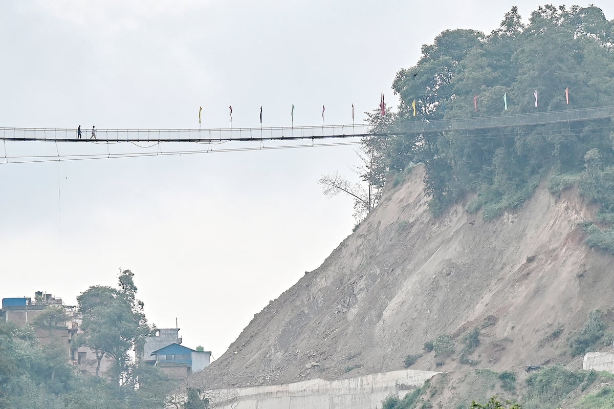 Landslide-prone Nepal tests AI-powered warning system