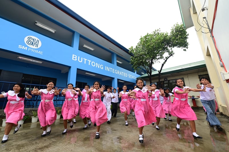More than classrooms, SM Group helps build dreams for students in Laoag