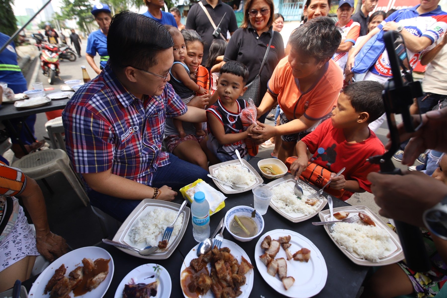 Go leads Tondo fire relief, advocates for fire safety, housing