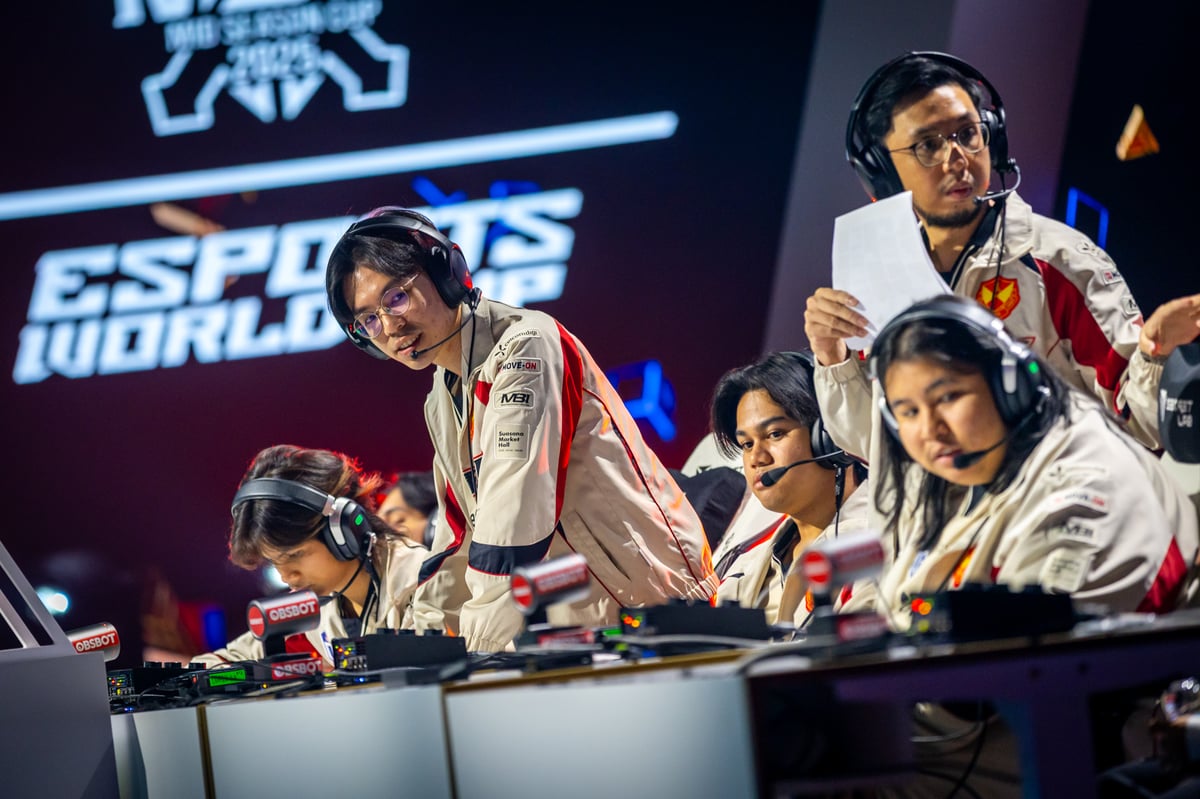 SRG OG outlasts ONIC PH, books MSC finals appearance