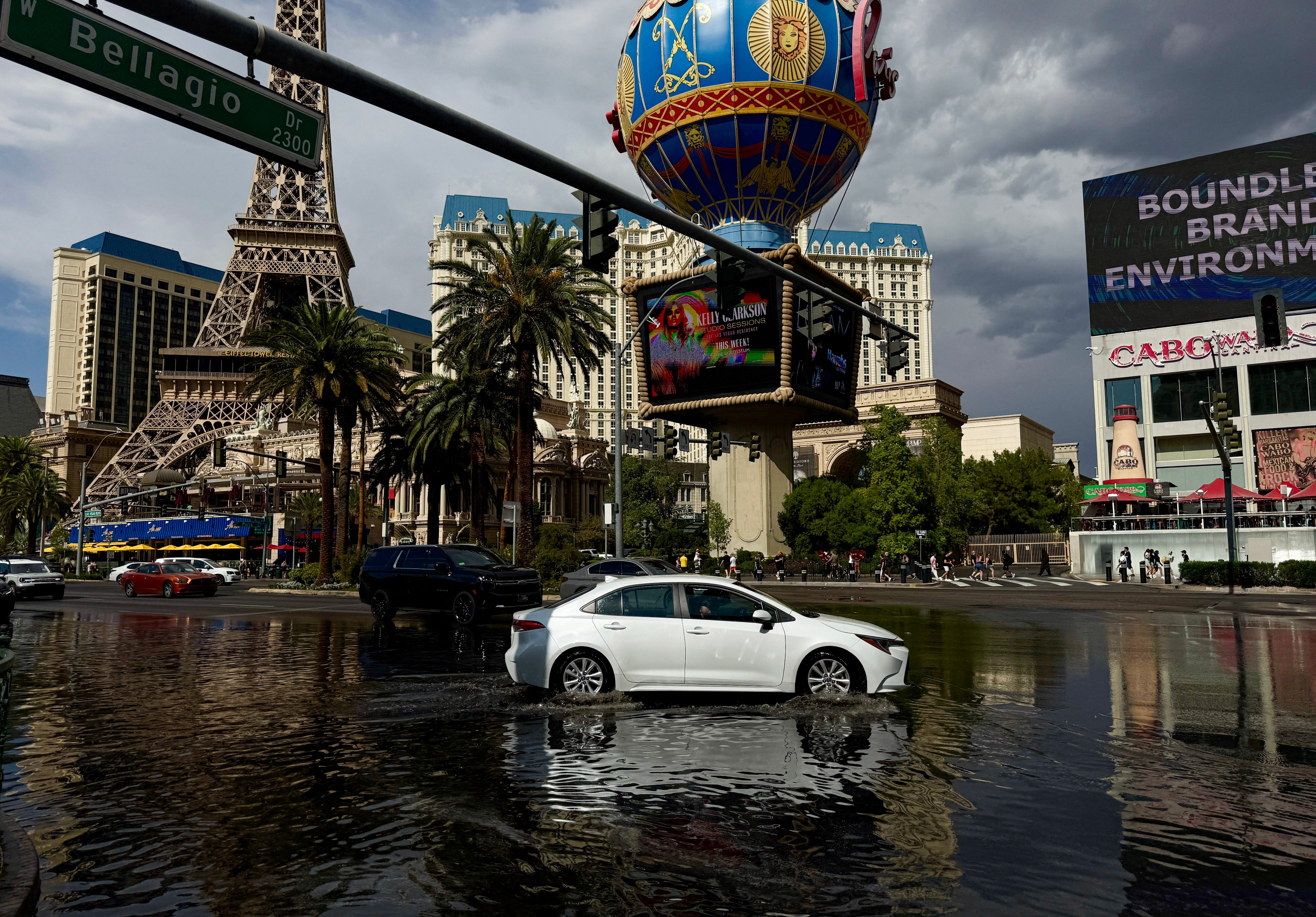 Vegas tourism slumps as rising costs, bedbug concerns put pressure on hotels