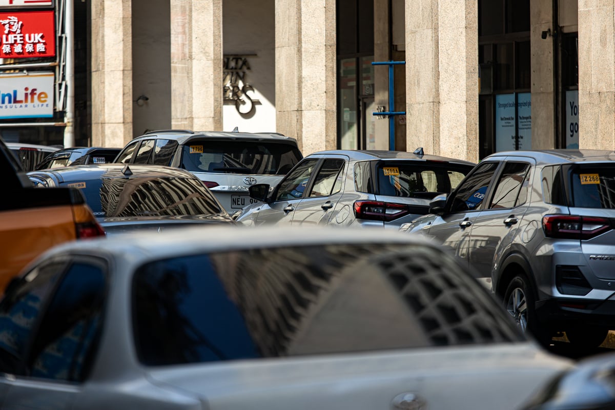 Group pushes for total street parking ban in Metro Manila