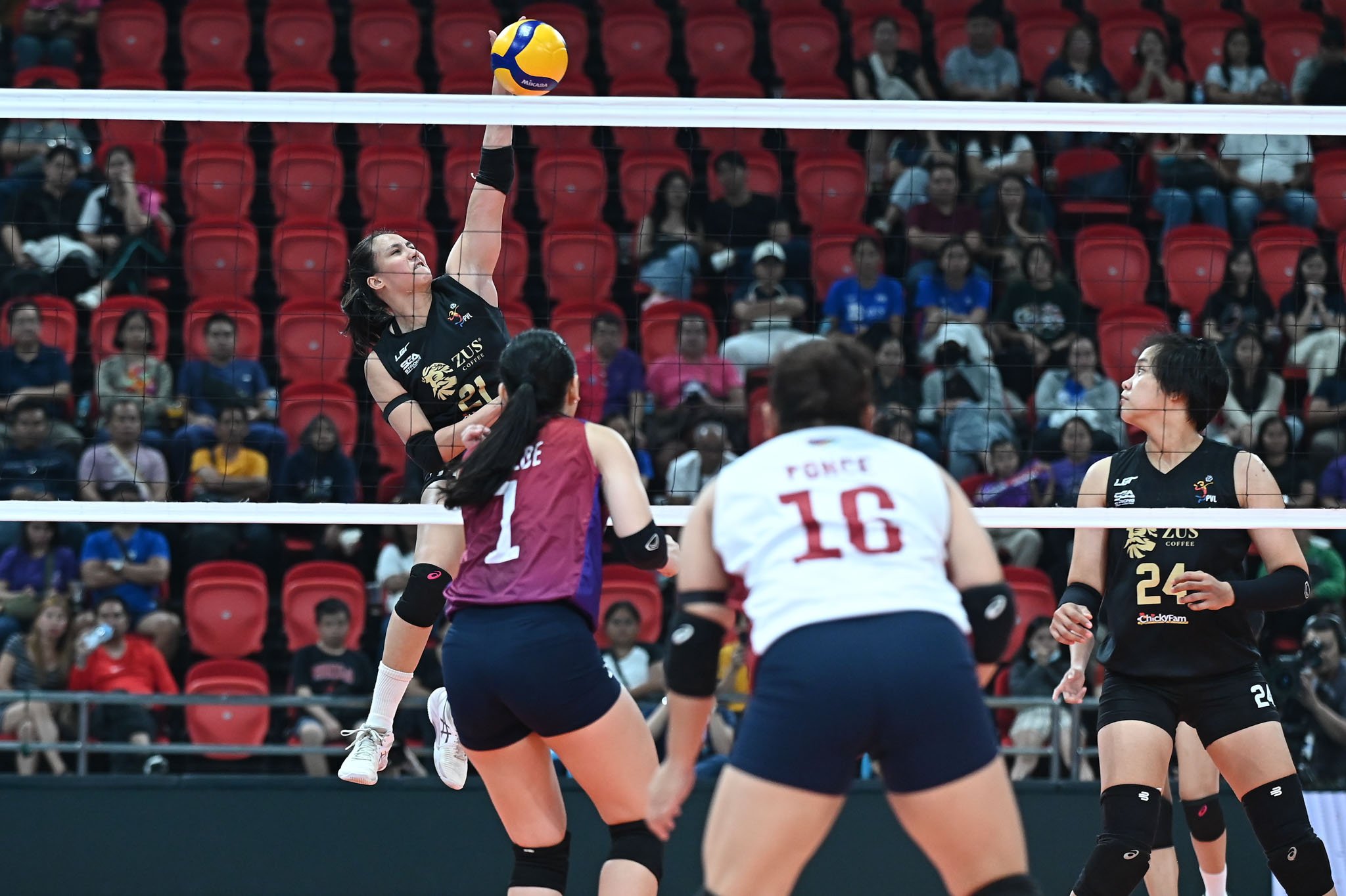 ZUS Coffee zaps Choco Mucho, completes quarterfinals cast