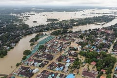 Monsoon deluge kills 6 in Myanmar, China border town