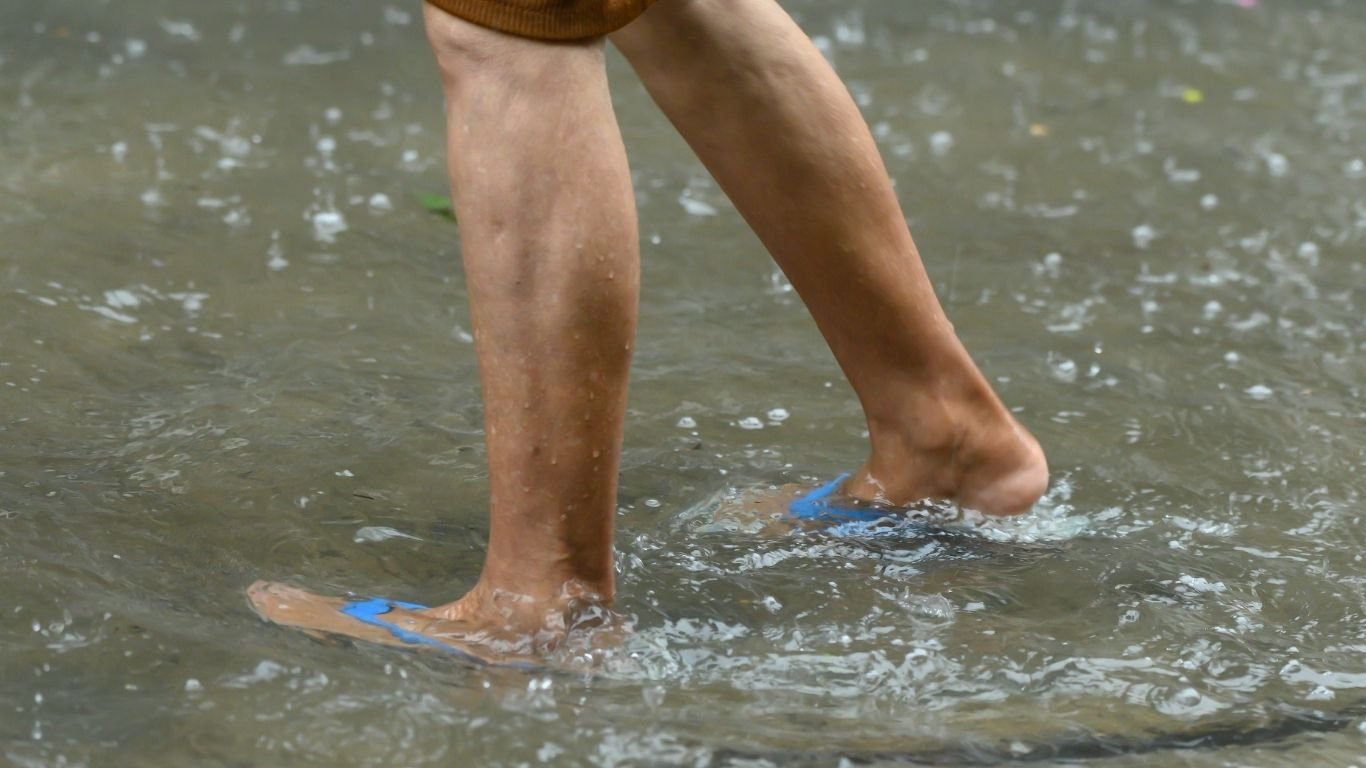 Central Visayas logs 141 leptospirosis cases
