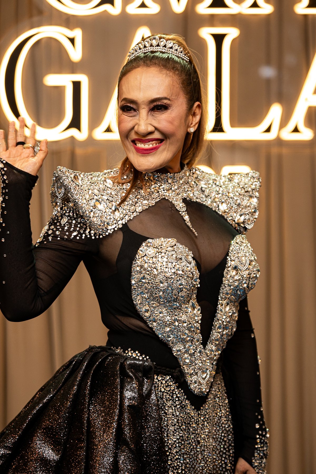 AI-AI Delas Alas