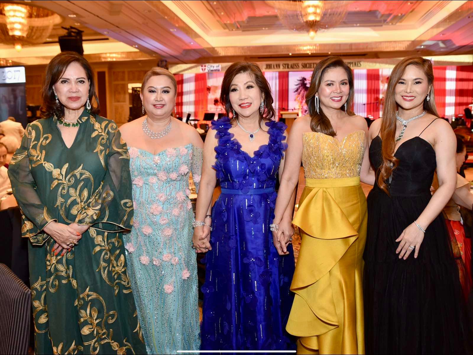 NINI Licaros, Vivian Caramba, Connie Haw, Joy Rustia and Shy Tan.