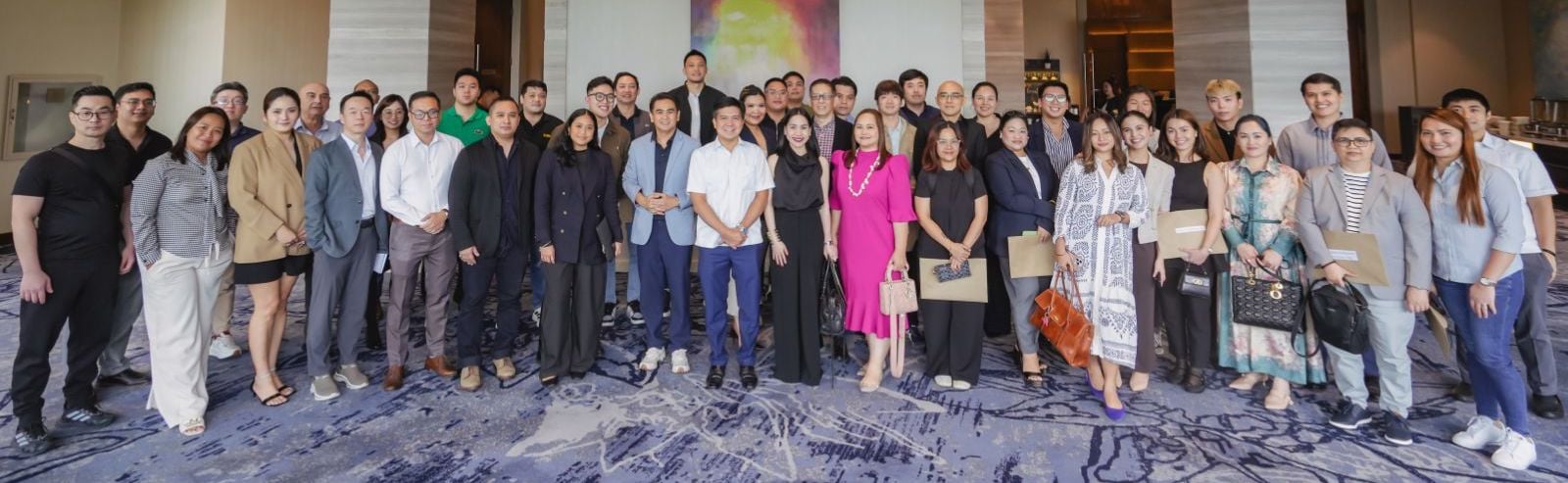 PAGCOR-licensed online gambling operators unite amid industry review