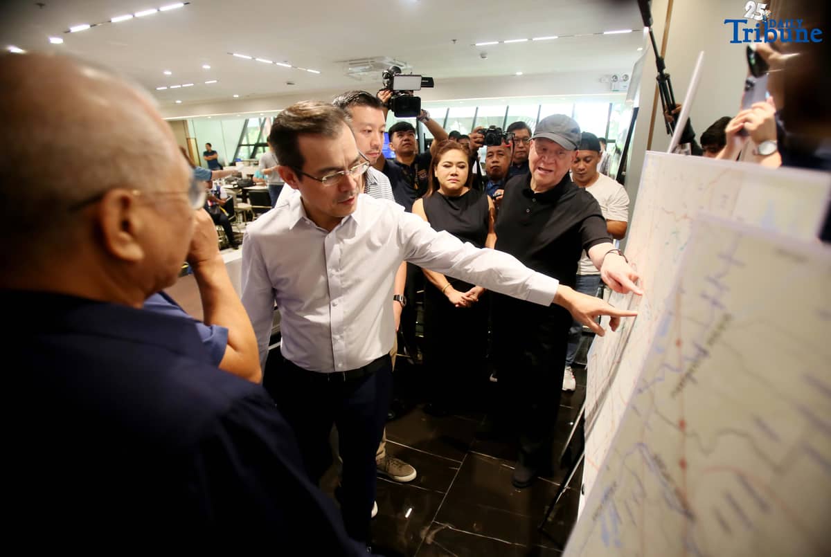 In support of President Ferdinand Marcos Jr.'s campaign to improve the country’s flood control systems, MMDA Chair Atty. Don Artes, along with Manila Mayor Francisco “Isko” Moreno Domagoso, Valenzuela Mayor Wes Gatchalian, Las Piñas Mayor April Aguilar, Muntinlupa Mayor Ruffy Biazon, Las Piñas Rep. Mark Anthony Santos, and San Miguel Corporation CEO Ramon Ang, held a press conference at the SMC Head Office in Pasig City to discuss SMC’s ongoing, completed, and planned flood mitigation projects across Metro Manila and nearby provinces.