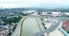 House says flood probe premature