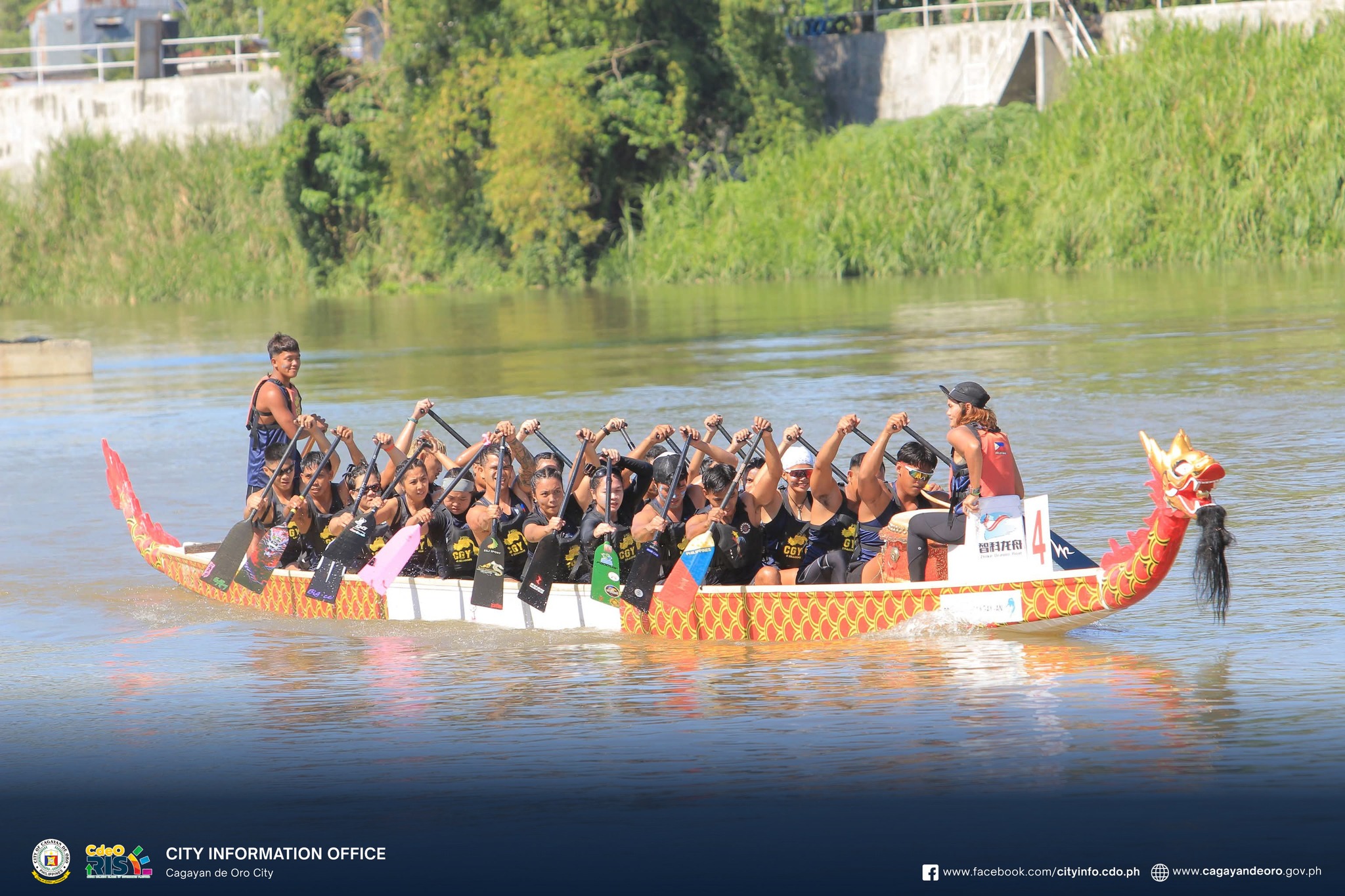 Dragon boat race spices up Kagay-an festival