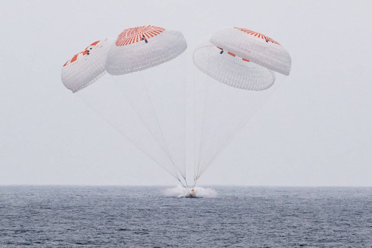 What goes up must come down For four astronauts, seven months adrift aboard the International Space Station end with the sweetest descent — returning to Earth’s embrace in a capsule rocketed (inset) into orbit by SpaceX.