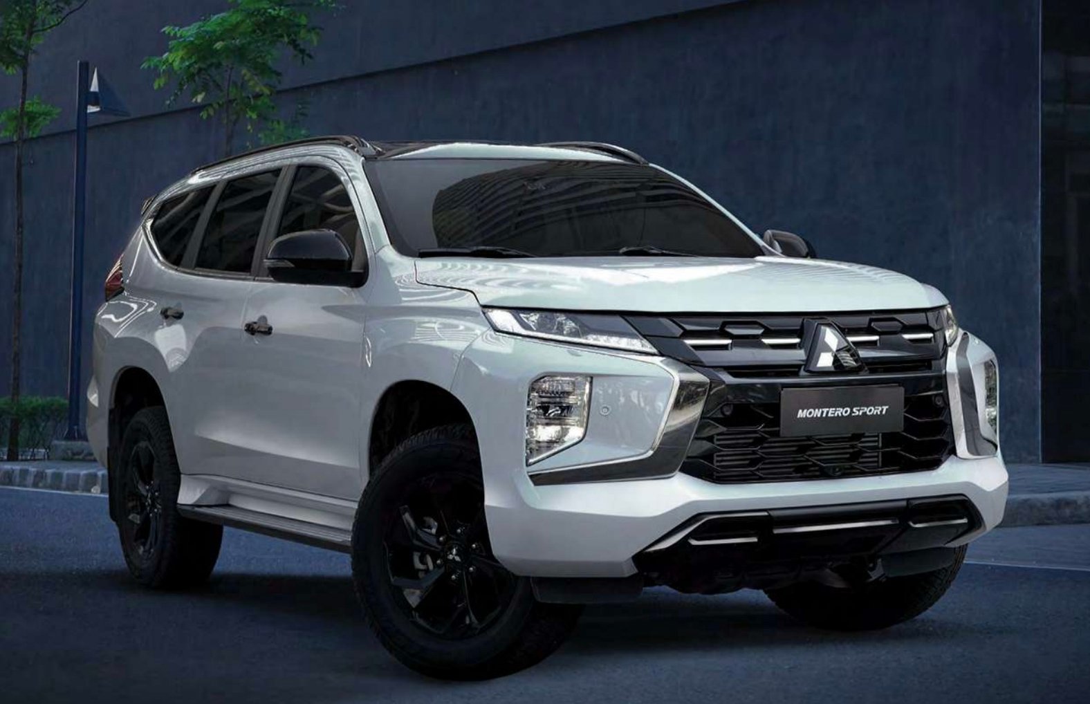 Mitsubishi offers flood repair aid