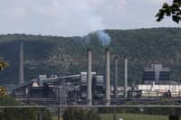 Fatal blast rocks U.S. Steel facility near Pittsburgh