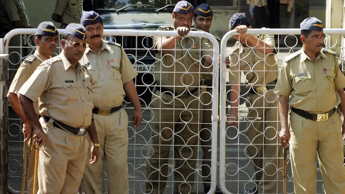 Indian cops arrest fake police running ‘crime bureau’