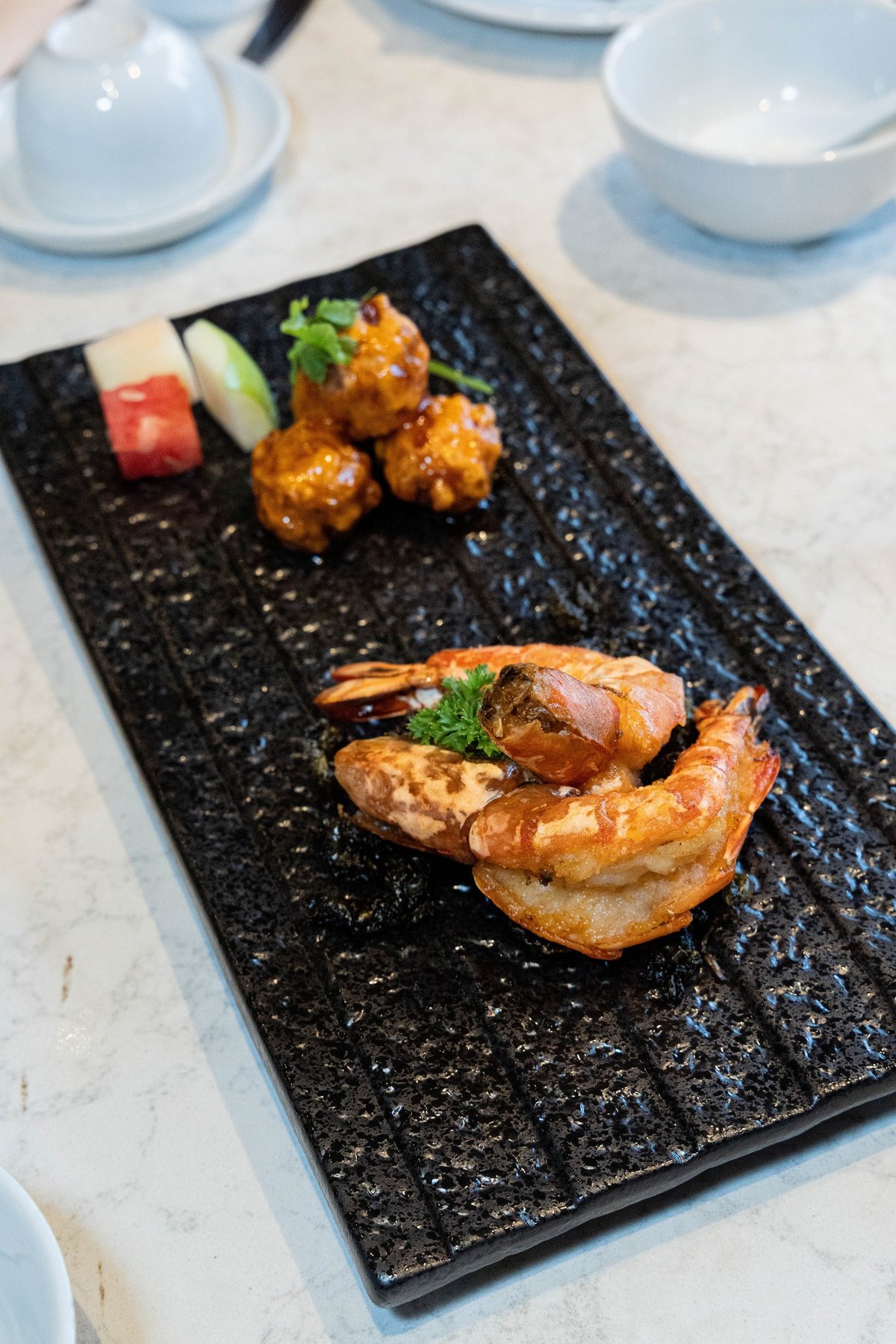 Pan-fried Seaweed, Crispy Meat Roll and Drunken Prawn.