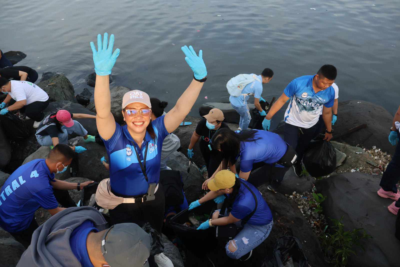 Over 8,500 join SM Cares cleanup drive, 70,000 kg of waste removed from waterways