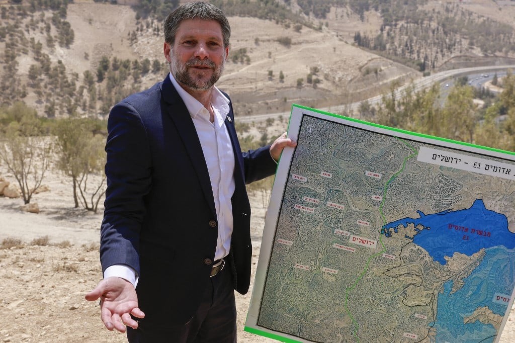 Israeli far-right minister backs contentious West Bank settlement plan
