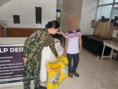 Former rebel surrenders in Bataan