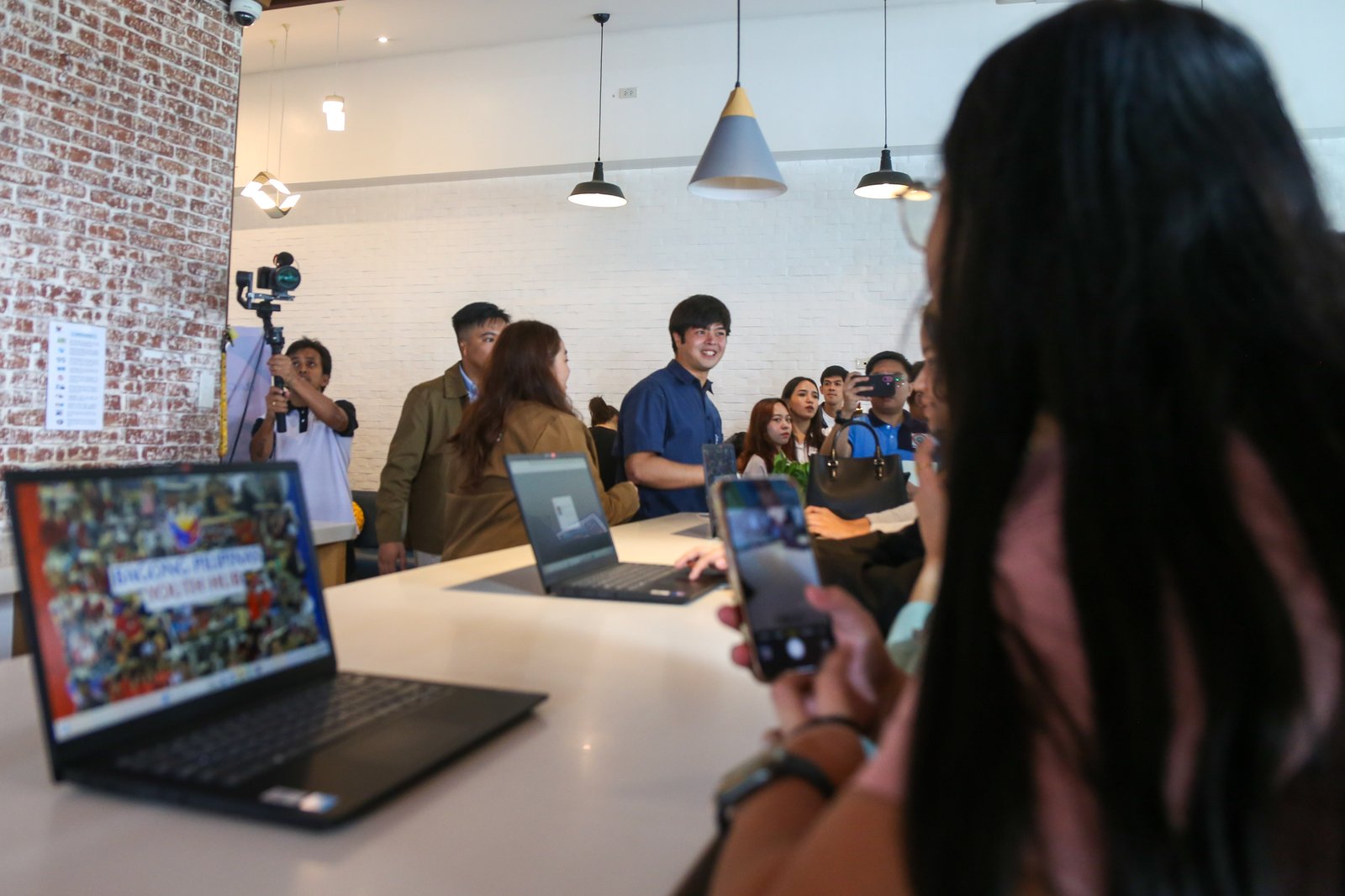 Bagong Pilipinas Youth Movement chair Vinny Marcos leads the launch of Linggo ng Kabataan 2025 and the opening of the Bagong Pilipinas Youth Hub in Mandaluyong City. The hub aims to serve as a collaborative center for youth organizations to foster creativity, solidarity, and action.